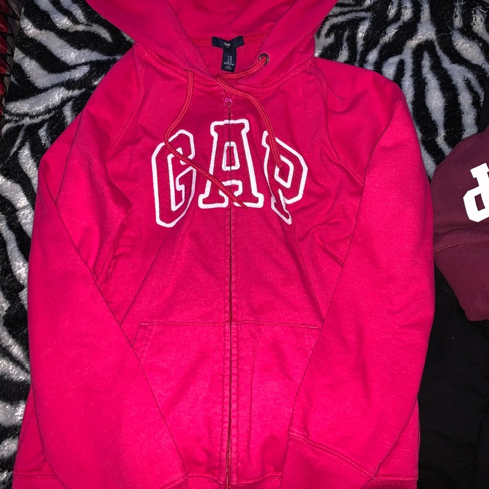 GAP Sweater